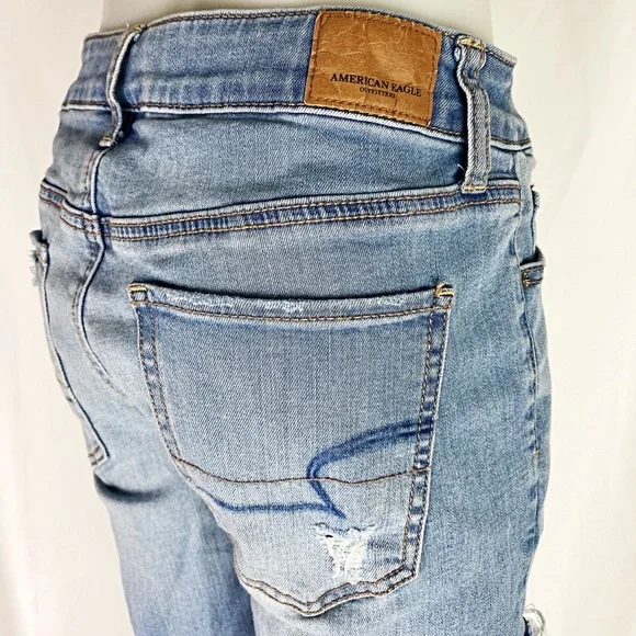 AMERICAN EAGLE OUTFITTERS - Super Stretch Distressed Jeans 👖 - Picture 11 of 12